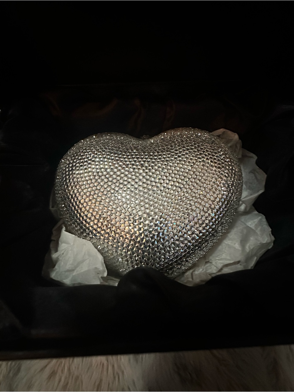 ANTHROPOLOGIE RAE OF LIGHT EMBELLISHED HEART BAG New in box - Picture 6 of 6